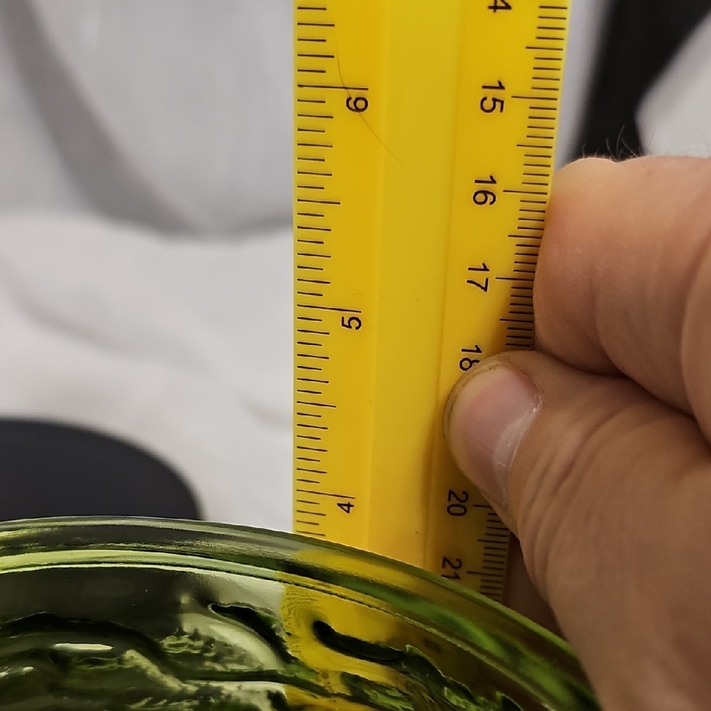 VTG- EO Brody - Textured Green Glass Bowl - Picture 7 of 8